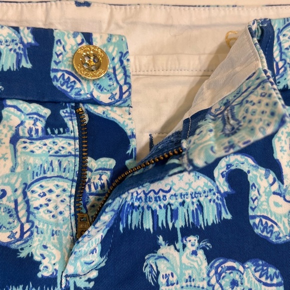Lilly Pulitzer Jayne Stretch Shorts Deep Indigo Joy Ride Elephant Print - Picture 5 of 12